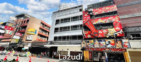 840m² Commercial property in Bangkok, Thailand No. 13873 2