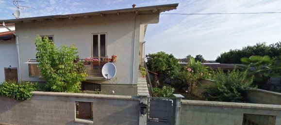 Dúplex de 3 habitaciónes en Prarolo, Italy No. 51313 2