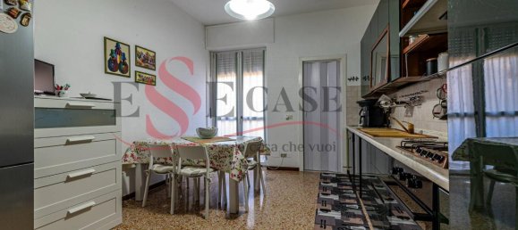 4غرفة شقة في Bergamo, Italy رقم 103407 2