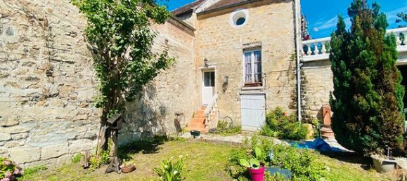 6 bedrooms House in Le Mesnil-en-Thelle, France No. 303461 9