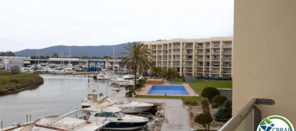 3 Schlafzimmer Wohnung in Roses, Spain, Nr. 135969 6