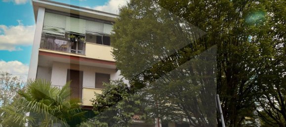 Apartamento de 3 divisões em Parabiago, Italy N.º 22680 6