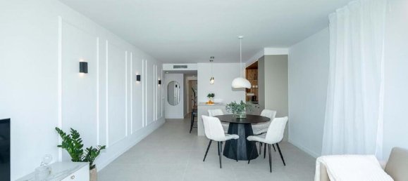 3 Schlafzimmer Wohnung in Marbella, Spain, Nr. 44566 11