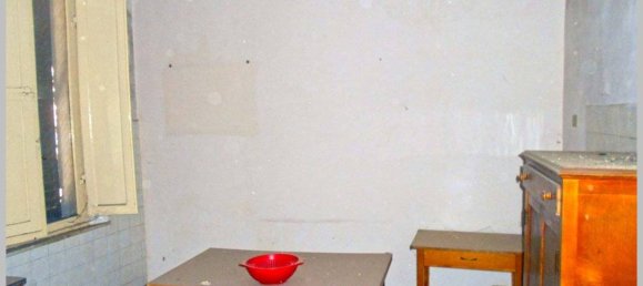 5 bedrooms Apartment in Asciano, Italy No. 370687 3