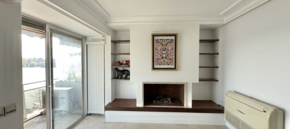 4 chambres Duplex à Enghien-les-Bains, France No. 359594 8