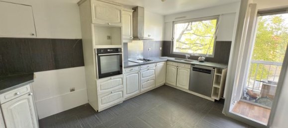 4 chambres Duplex à Enghien-les-Bains, France No. 359594 11