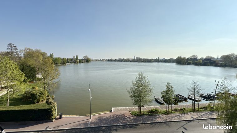 4 chambres Duplex à Enghien-les-Bains, France No. 359594