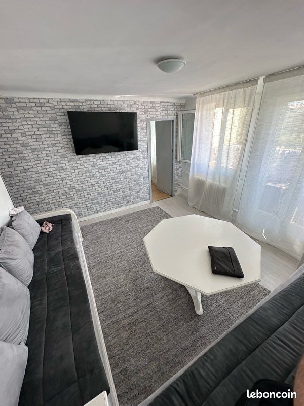 2 غرف نوم شقة في Orange, France رقم 302660