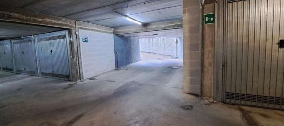 Квартира с 3 спальнями в Традате, Италия № 372589 15