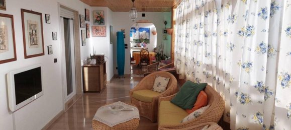 6-Zimmer Penthouse in Trani, Italy, Nr. 18242 21