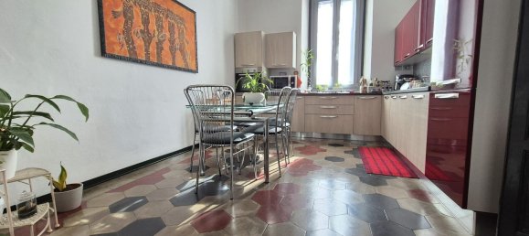 4 bedrooms Apartment in Milan, Italy No. 373178 5