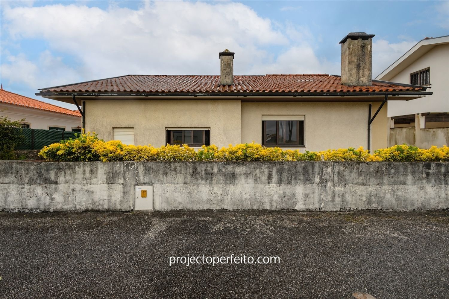 Casa de 4 dormitorios en Esmoriz, Portugal No. 202493