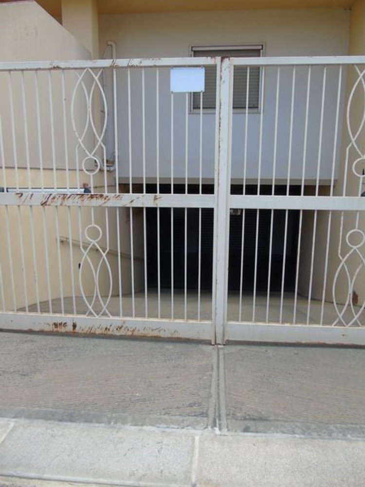 Garage à Turi, Italy 30m² No. 341132