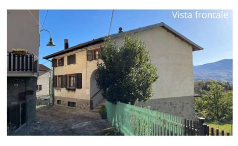3 chambres Villa à Ventasso, Italy No. 250951