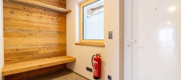 3غرفة شقة في Fugen, Austria رقم 80530 10