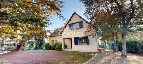 6 bedrooms House in Eure-et-Loir, France No. 235550 13