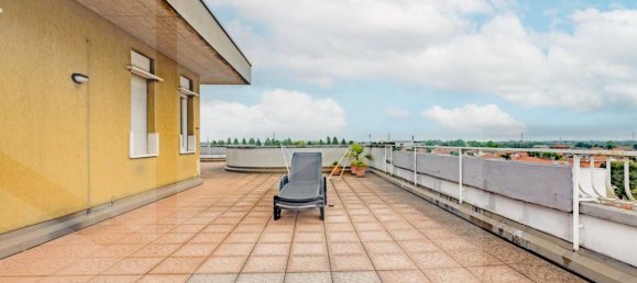 3 Schlafzimmer Penthouse in Dairago, Italy, Nr. 34424 18