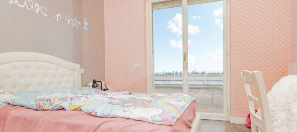 3 Schlafzimmer Penthouse in Dairago, Italy, Nr. 34424 10