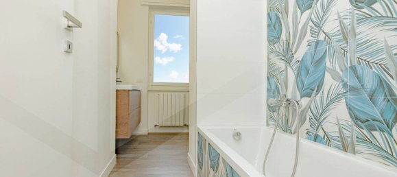 3 Schlafzimmer Penthouse in Dairago, Italy, Nr. 34424 13