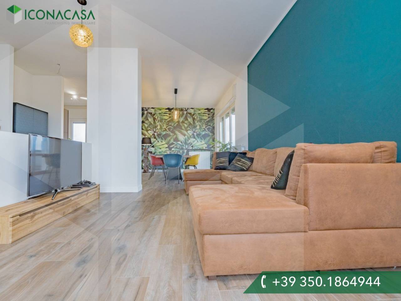 3 Schlafzimmer Penthouse in Dairago, Italy, Nr. 34424