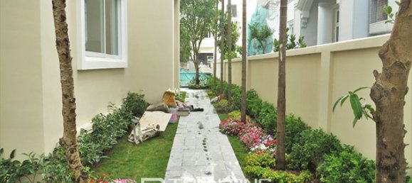 3 bedrooms Villa in Long Bien, Vietnam No. 3306 19