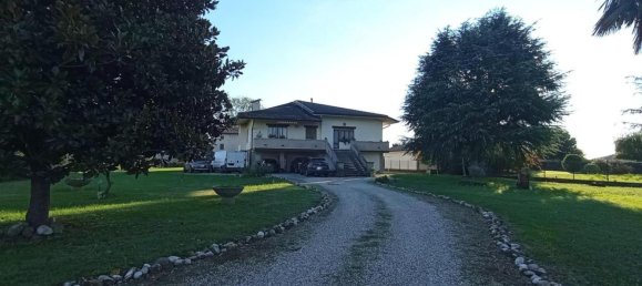 6-salle Villa à Udine, Italy No. 21179 2