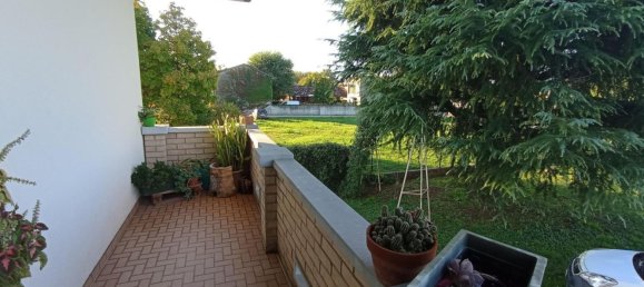 6-salle Villa à Udine, Italy No. 21179 11