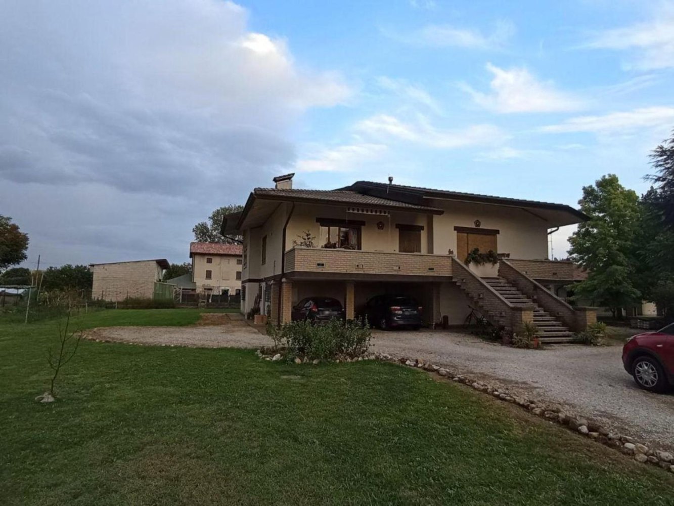 6-salle Villa à Udine, Italy No. 21179