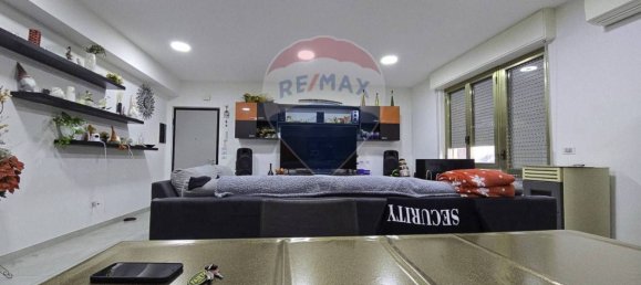 4 bedrooms House in Pescara, Italy No. 33787 12