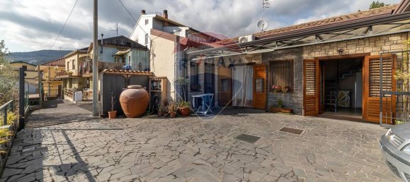 2 Schlafzimmer Haus in Zafferana Etnea, Italy, Nr. 106127 6