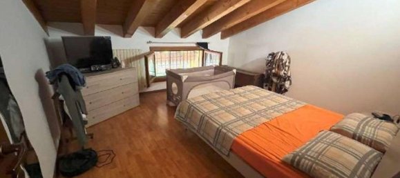 3 rooms Duplex in Santa Maria di Sala, Italy No. 16111 8