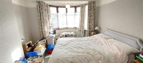 3 Schlafzimmer Haus in Chingford, United Kingdom, Nr. 3938 8