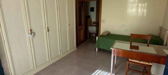 200m² Warehouse in Casavatore, Italy No. 258799 10