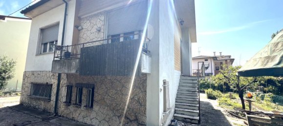 Casa de 8 divisões em Ravenna, Italy N.º 307106 6