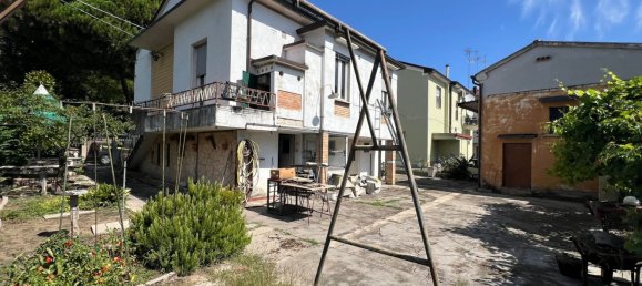 Casa de 8 divisões em Ravenna, Italy N.º 307106 11