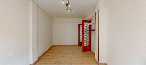 3 bedrooms Apartment in Basque Autonomous Community, Spain No. 155885 6