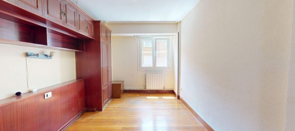 3 bedrooms Apartment in Basque Autonomous Community, Spain No. 155885 8