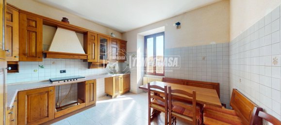 3 rooms Duplex in Olgiate Comasco, Italy No. 313817 4