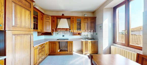 3 rooms Duplex in Olgiate Comasco, Italy No. 313817 6