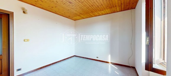 3 rooms Duplex in Olgiate Comasco, Italy No. 313817 10