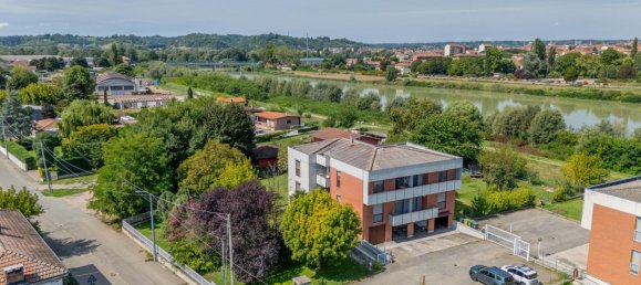 8 rooms Apartment in Asti, Italy No. 374401 9