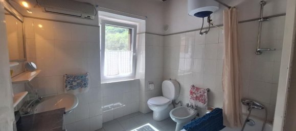 6 rooms House in Bagni di Lucca, Italy No. 269922 11