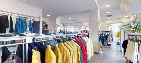 5 rooms Commercial property in Turin, Italy No. 375272 10