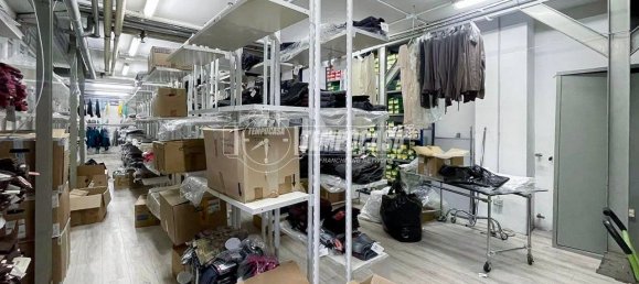 5 rooms Commercial property in Turin, Italy No. 375272 15