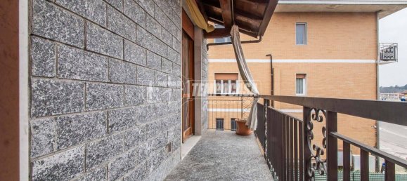 3 chambres Appartement à Limido Comasco, Italy No. 61230 9