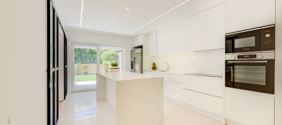 4 bedrooms House in Cascais, Portugal No. 115701 13