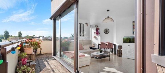 Apartamento de 2 dormitorios en Saint-Germain-en-Laye, France No. 322234 3