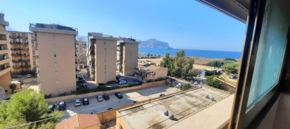 6-Zimmer Wohnung in Palermo, Italy, Nr. 13702 13