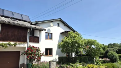 Дом с 9 комнатами в Занкт Марин, Австрия № 234039