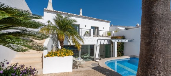 Вилла с 6 спальнями в Луш, Португалия № 121407 18